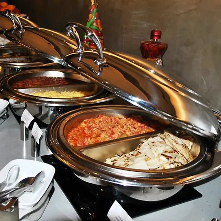 מלון Bof Business 4*