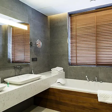 Hotel Bof Business