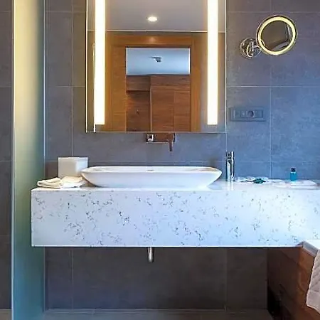 Bof Business Hotel 4*