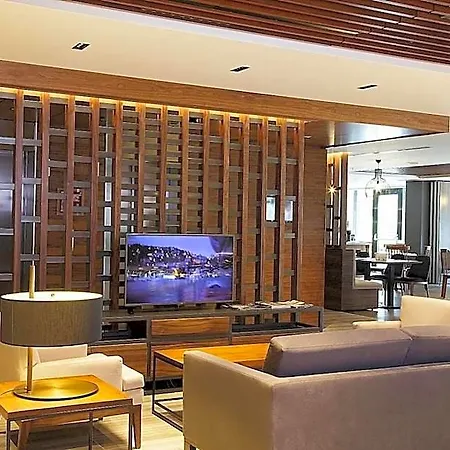 Hotel Bof Business