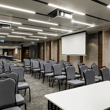 Bof Business Hotel 4*