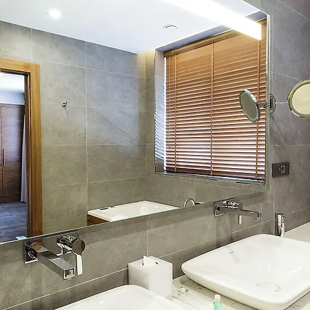 Hotel Bof Business 4*